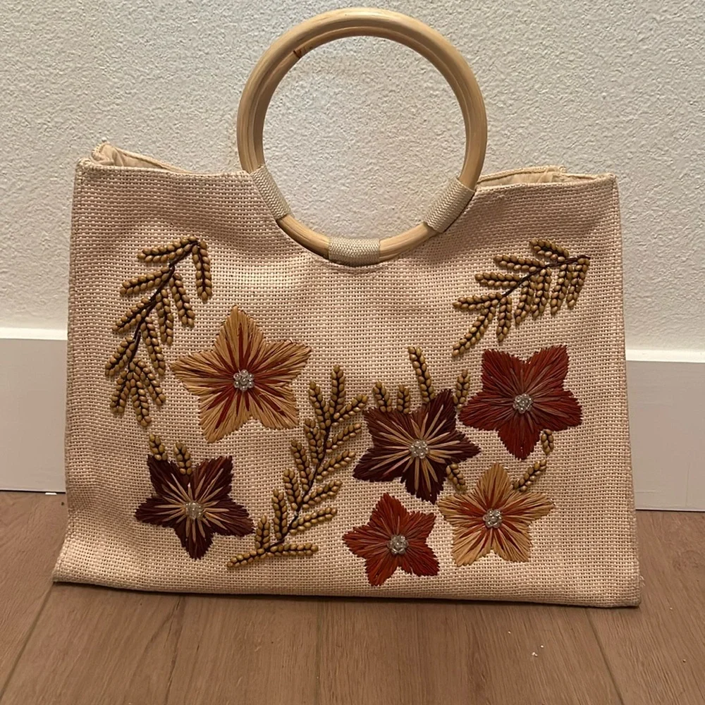 Vintage Preston & York 100% Straw Embroidered Bag